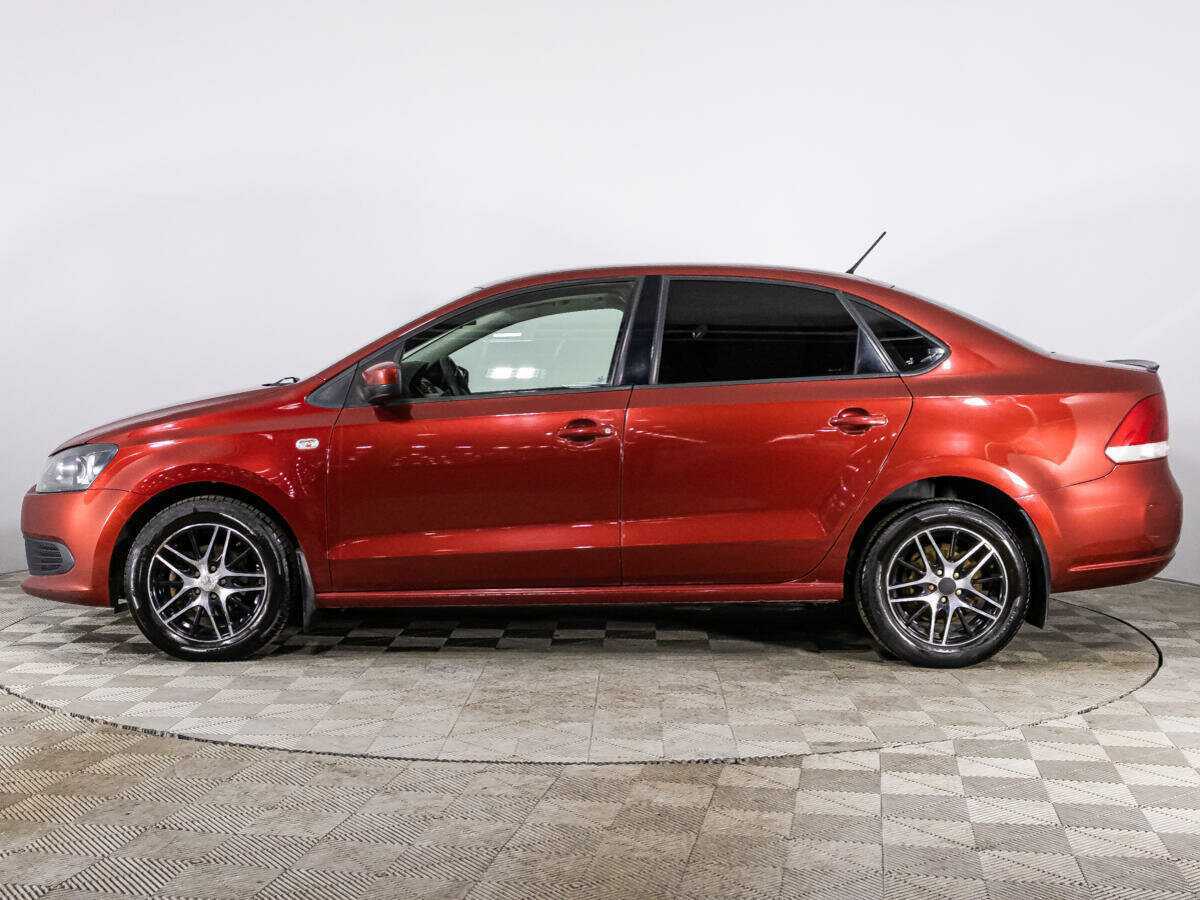 Volkswagen Polo с пробегом — 2014 год. Фото: #7