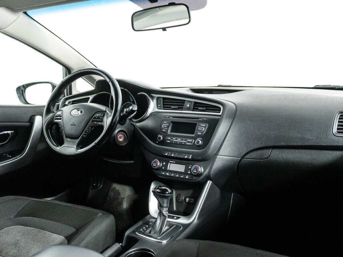 Kia Ceed с пробегом — 2016 год. Фото: #8