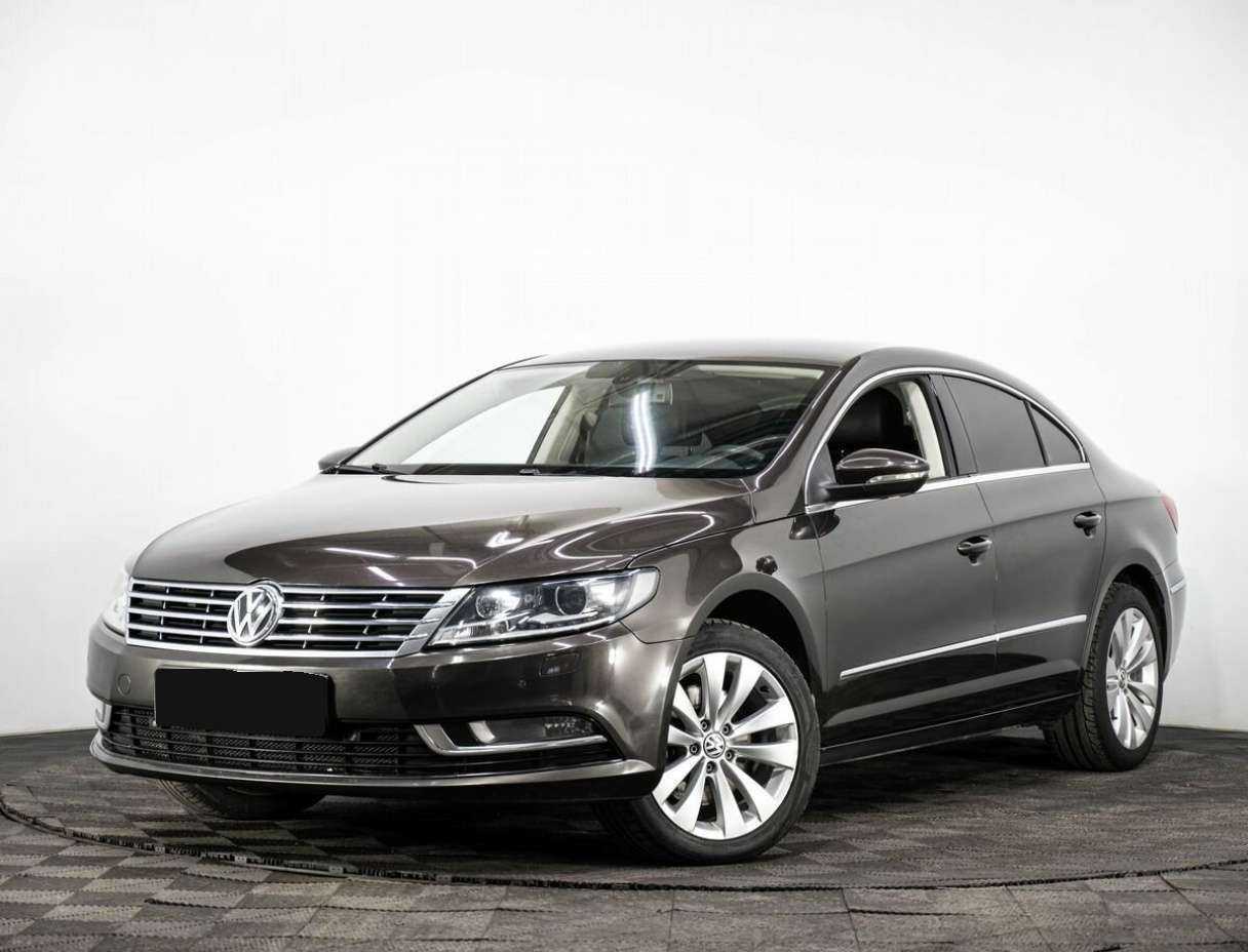 Volkswagen Passat CC с пробегом — 2012 год. Фото: #0