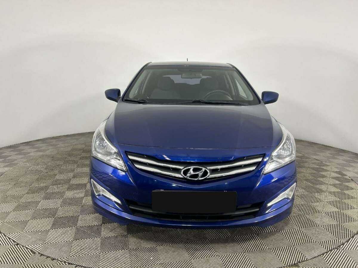 Hyundai Solaris с пробегом — 2016 год. Фото: #1