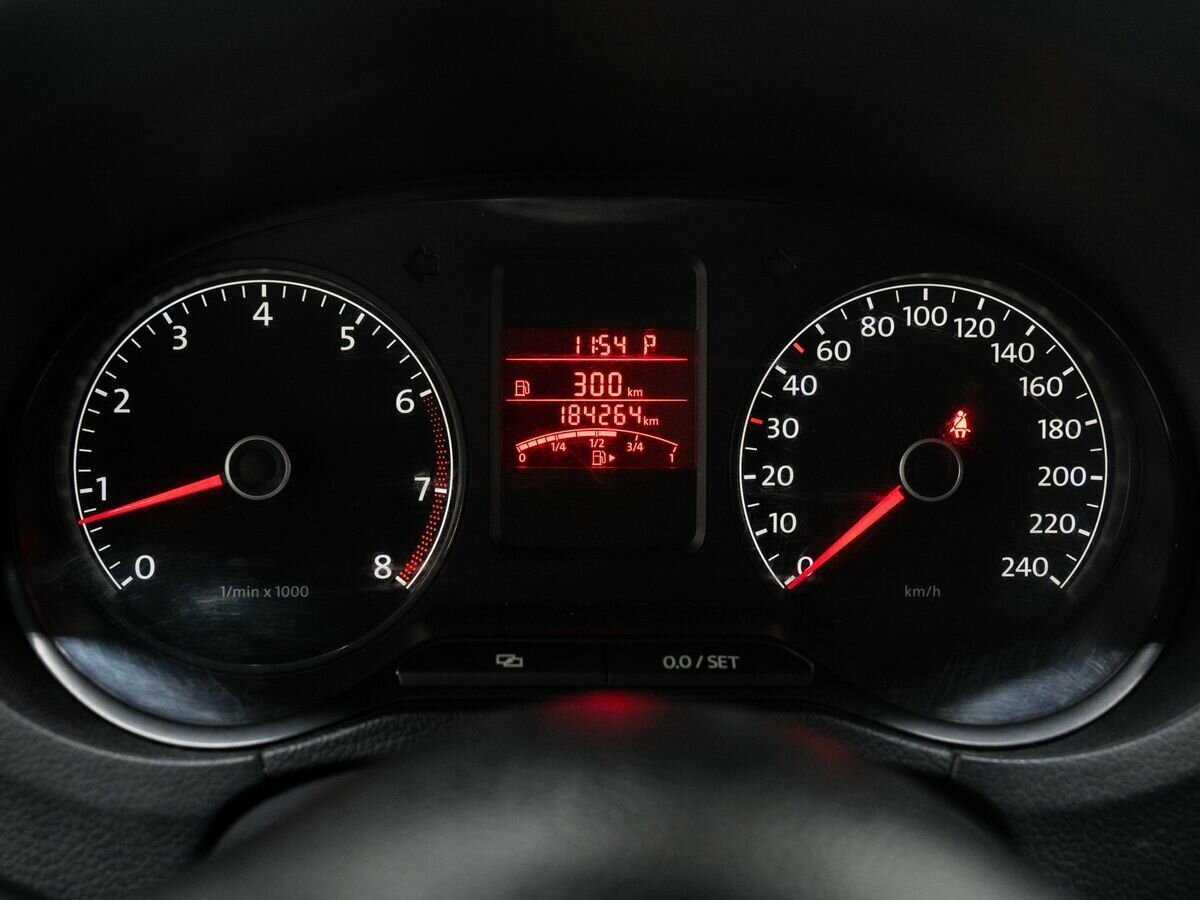 Volkswagen Polo с пробегом — 2014 год. Фото: #20