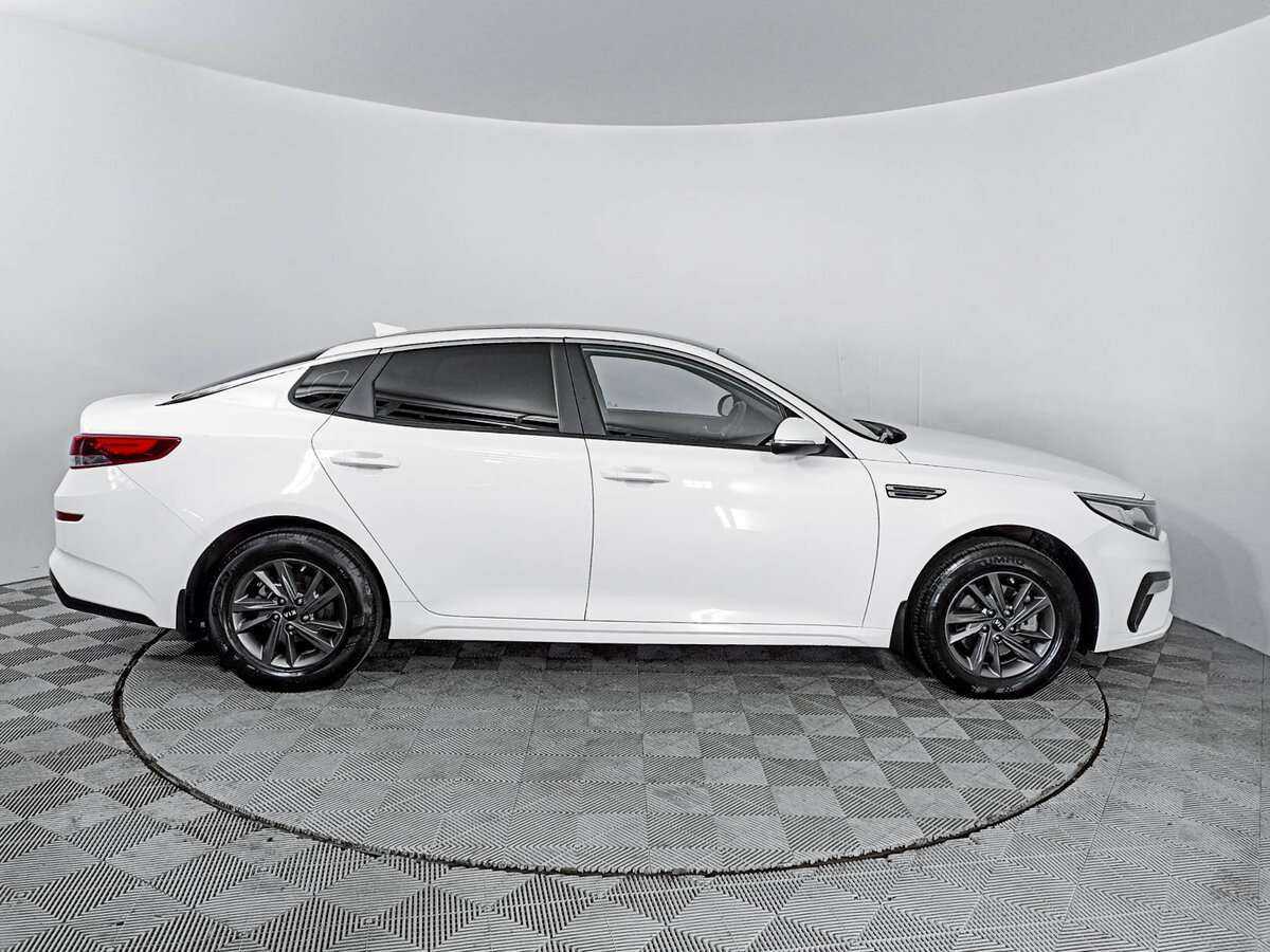 Kia Optima с пробегом — 2019 год. Фото: #3