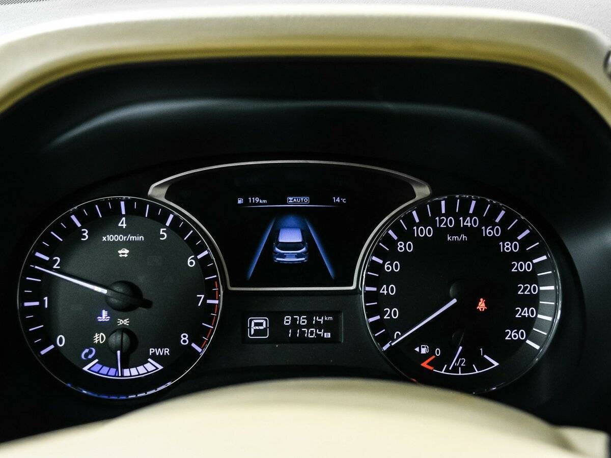 Nissan Pathfinder с пробегом — 2014 год. Фото: #9