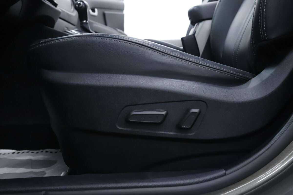 Kia Sportage с пробегом — 2015 год. Фото: #9