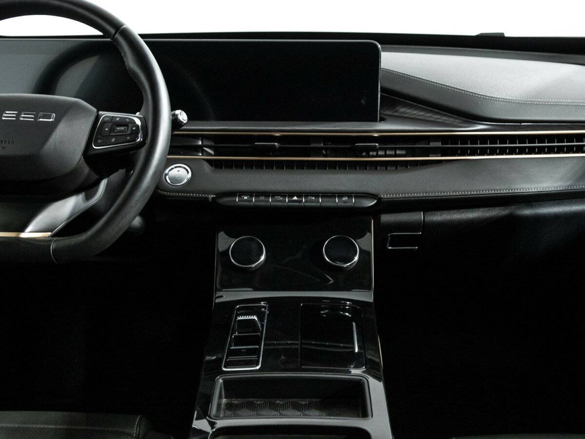 EXEED LX с пробегом — 2022 год. Фото: #13