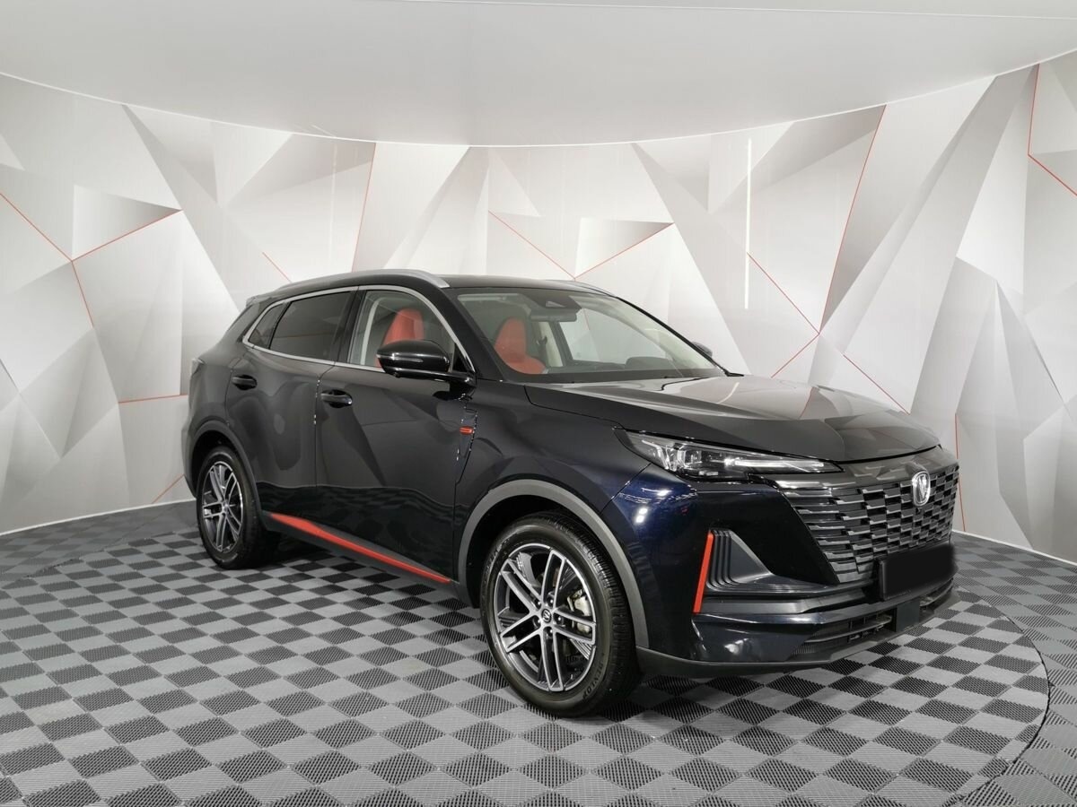 Changan UNI-S (CS55 Plus) с пробегом — 2024 год. Фото: #2