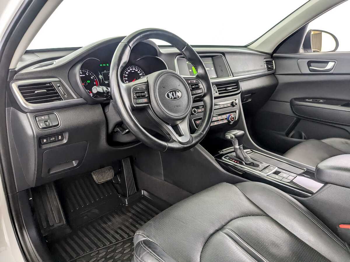 Kia Optima с пробегом — 2016 год. Фото: #13