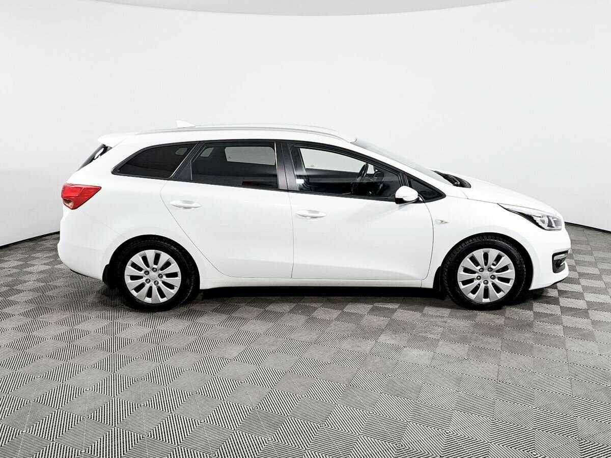 Kia Ceed с пробегом — 2018 год. Фото: #3