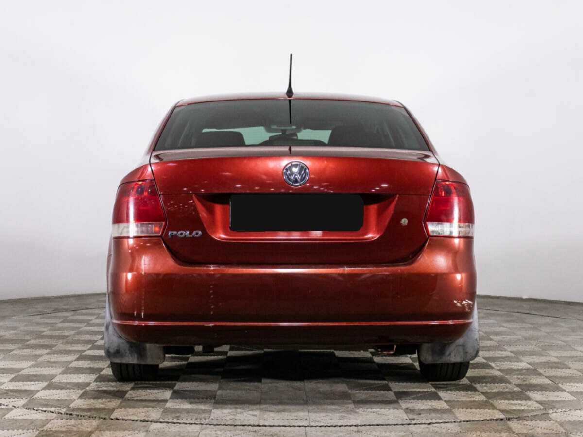 Volkswagen Polo с пробегом — 2014 год. Фото: #5