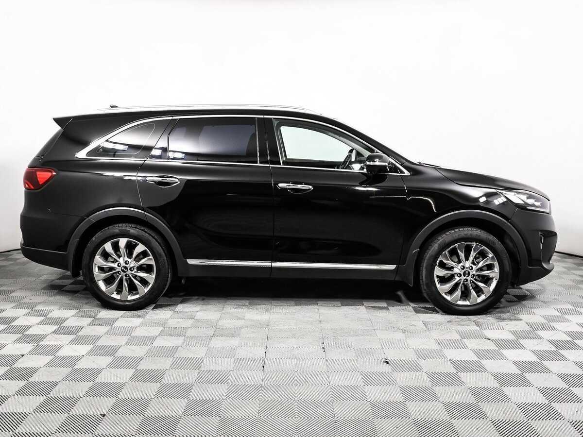 Kia Sorento с пробегом — 2018 год. Фото: #3