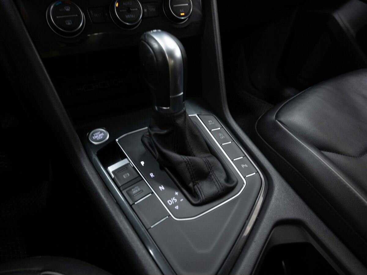 Volkswagen Tiguan с пробегом — 2018 год. Фото: #21