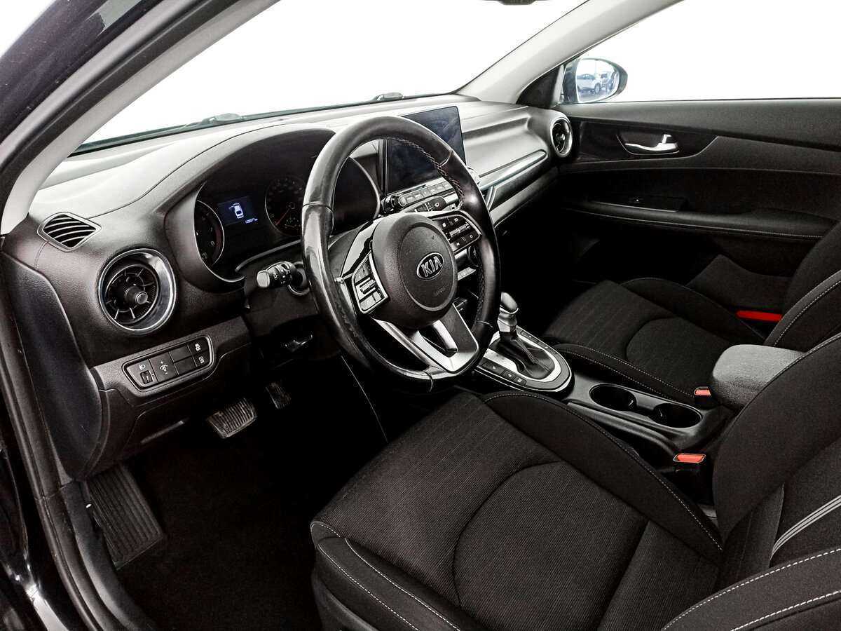 Kia Cerato с пробегом — 2019 год. Фото: #15