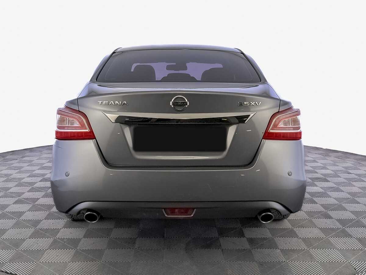 Nissan Teana с пробегом — 2014 год. Фото: #5