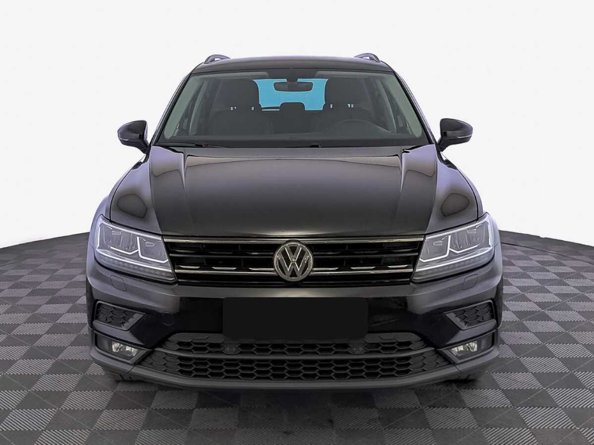 Volkswagen Tiguan с пробегом — 2018 год. Фото: #1