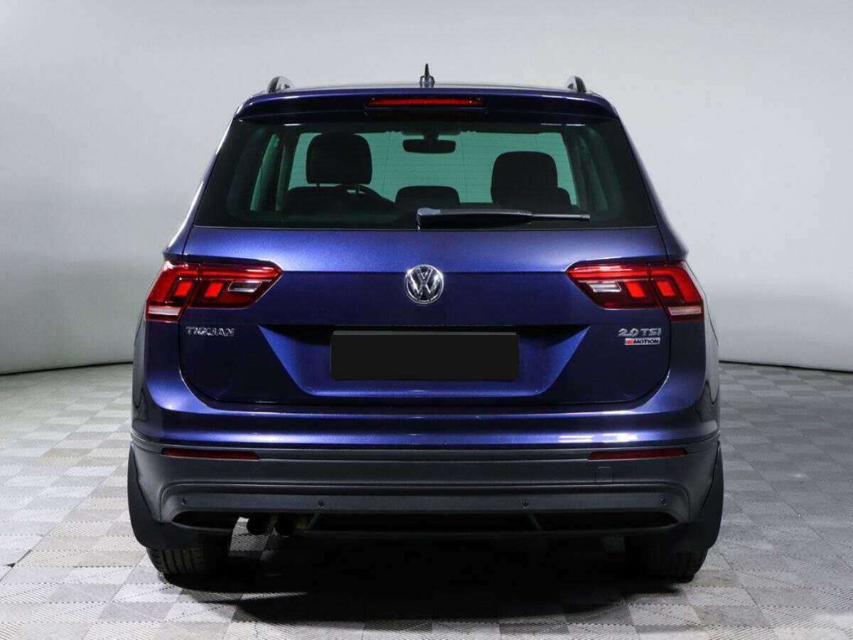 Volkswagen Tiguan с пробегом — 2017 год. Фото: #4