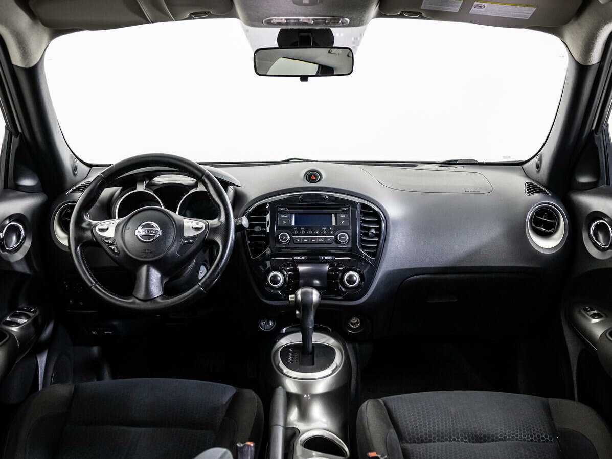 Nissan Juke с пробегом — 2012 год. Фото: #12