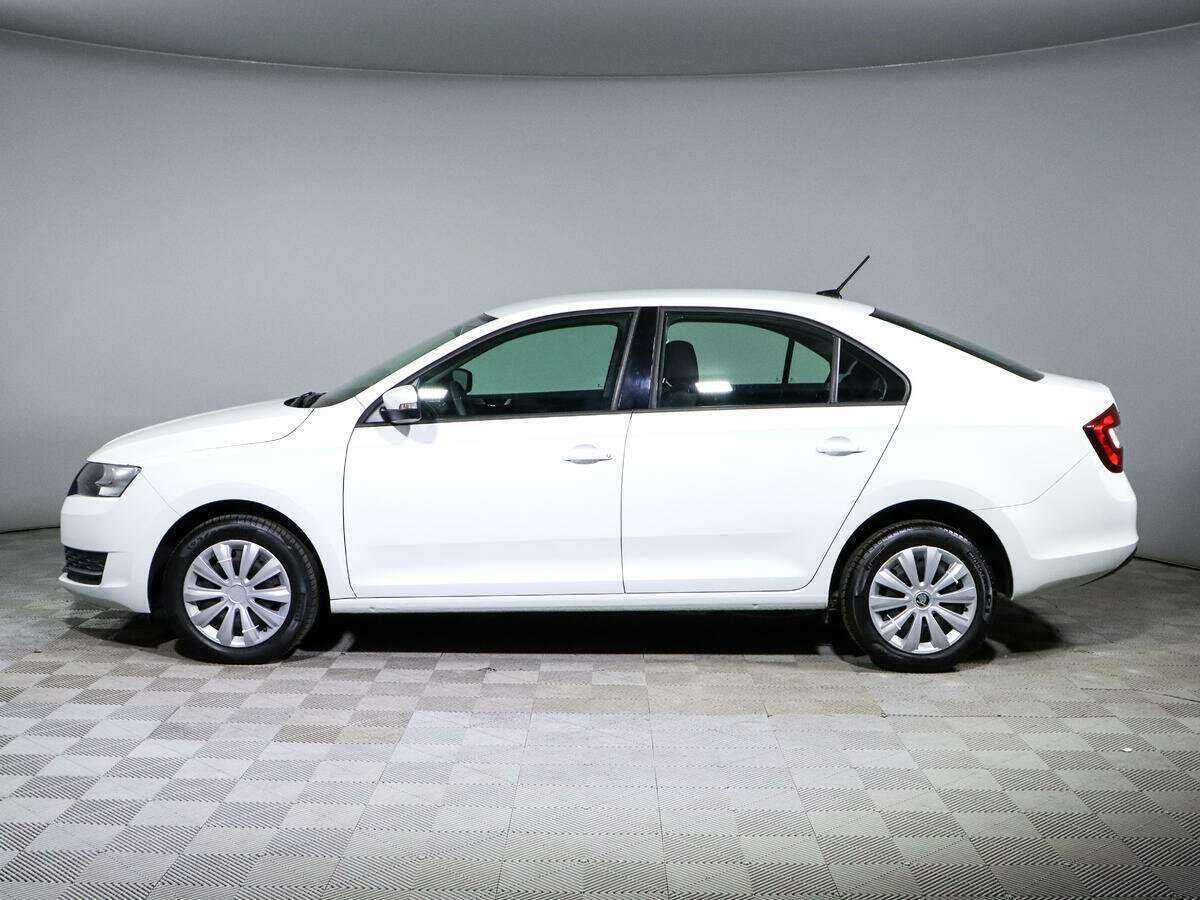 Skoda Rapid с пробегом — 2018 год. Фото: #6