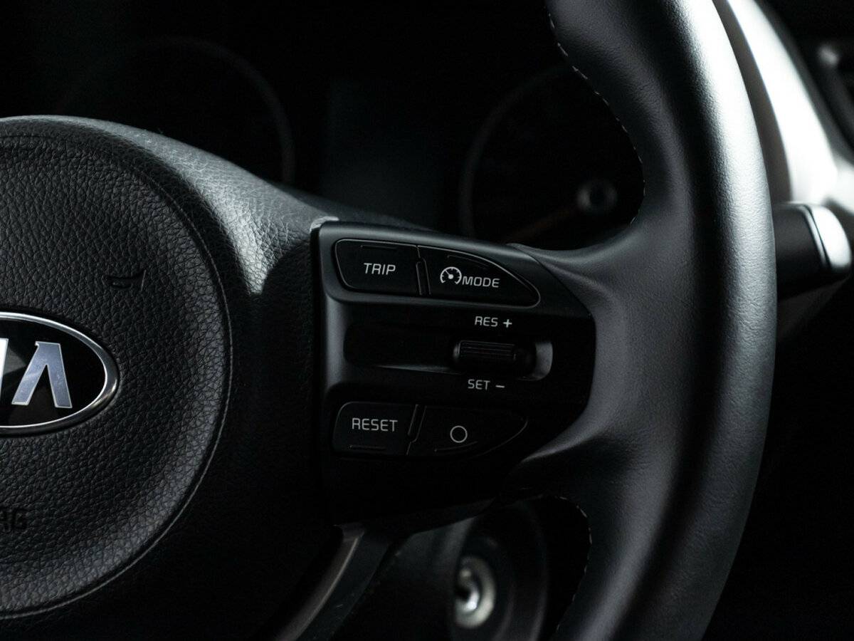 Kia Rio с пробегом — 2020 год. Фото: #20