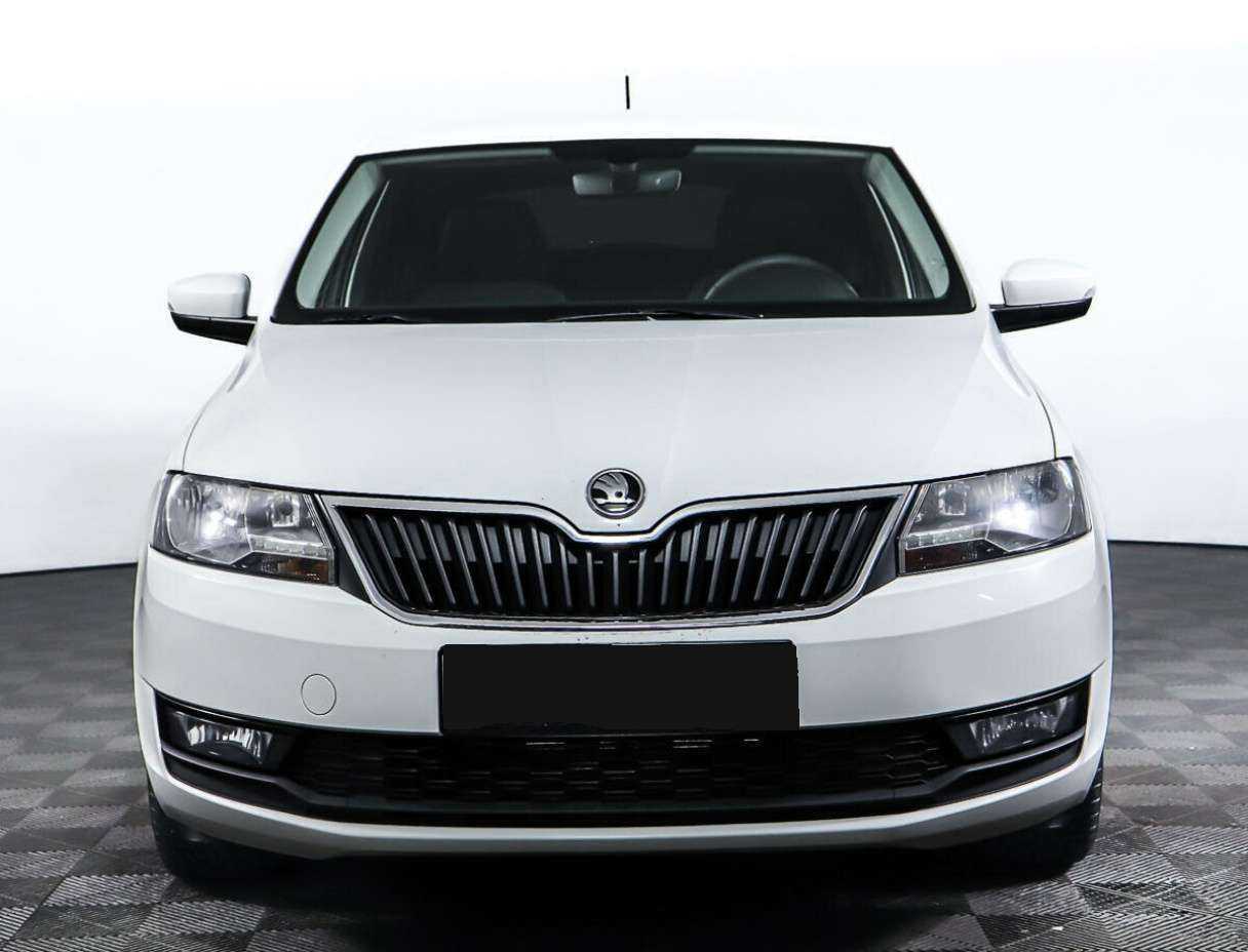 Skoda Rapid с пробегом — 2019 год. Фото: #1