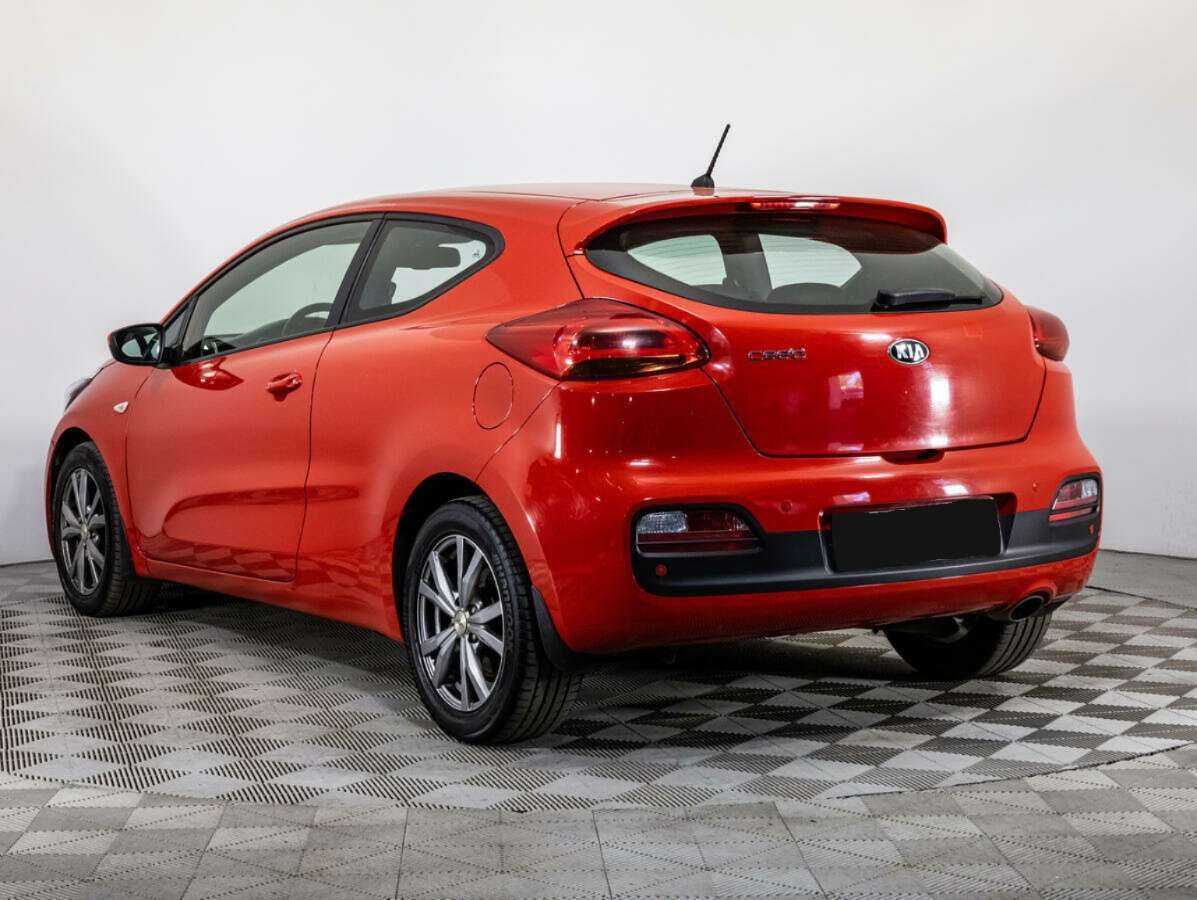 Kia Ceed с пробегом — 2014 год. Фото: #6