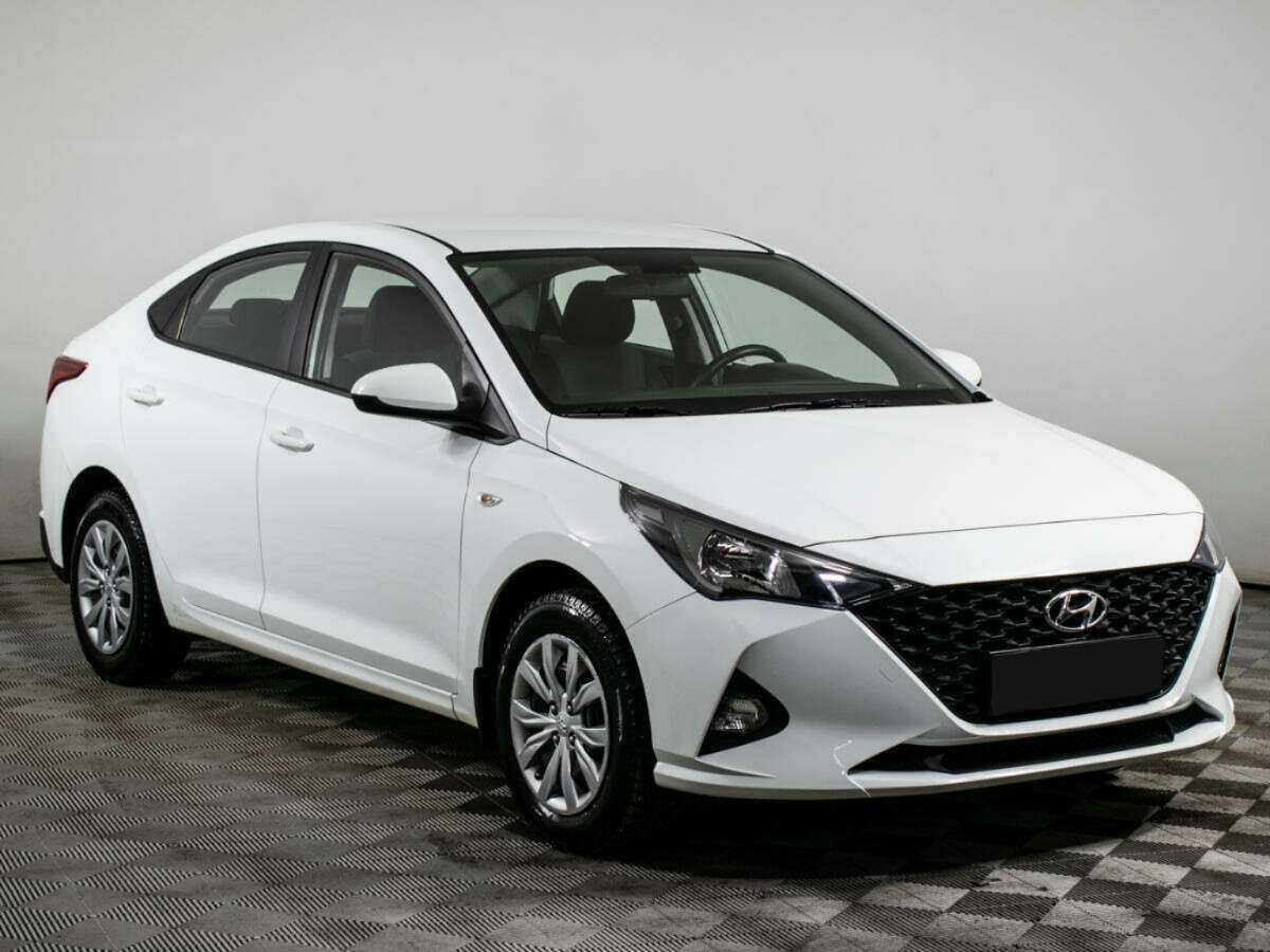 Hyundai Solaris с пробегом — 2020 год. Фото: #2