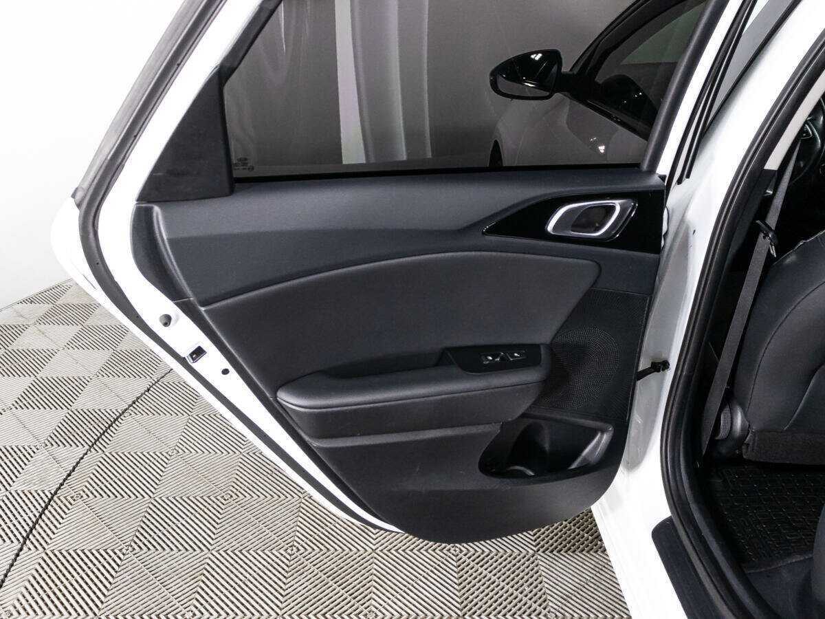 Kia Ceed с пробегом — 2020 год. Фото: #25