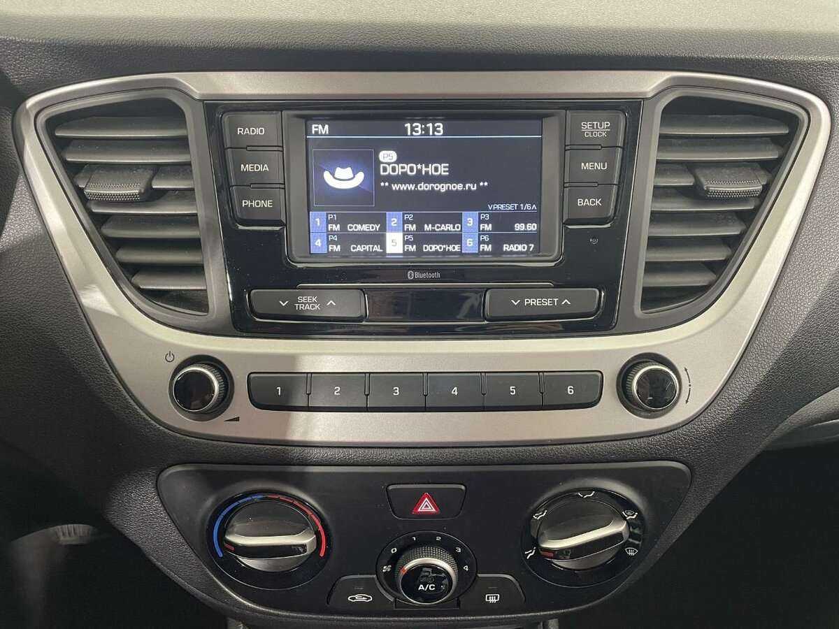 Hyundai Solaris с пробегом — 2018 год. Фото: #11