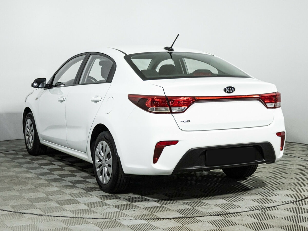Kia Rio с пробегом — 2018 год. Фото: #6