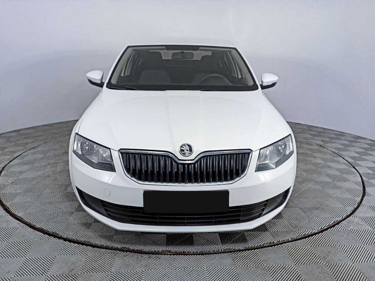 Skoda Octavia с пробегом — 2016 год. Фото: #1