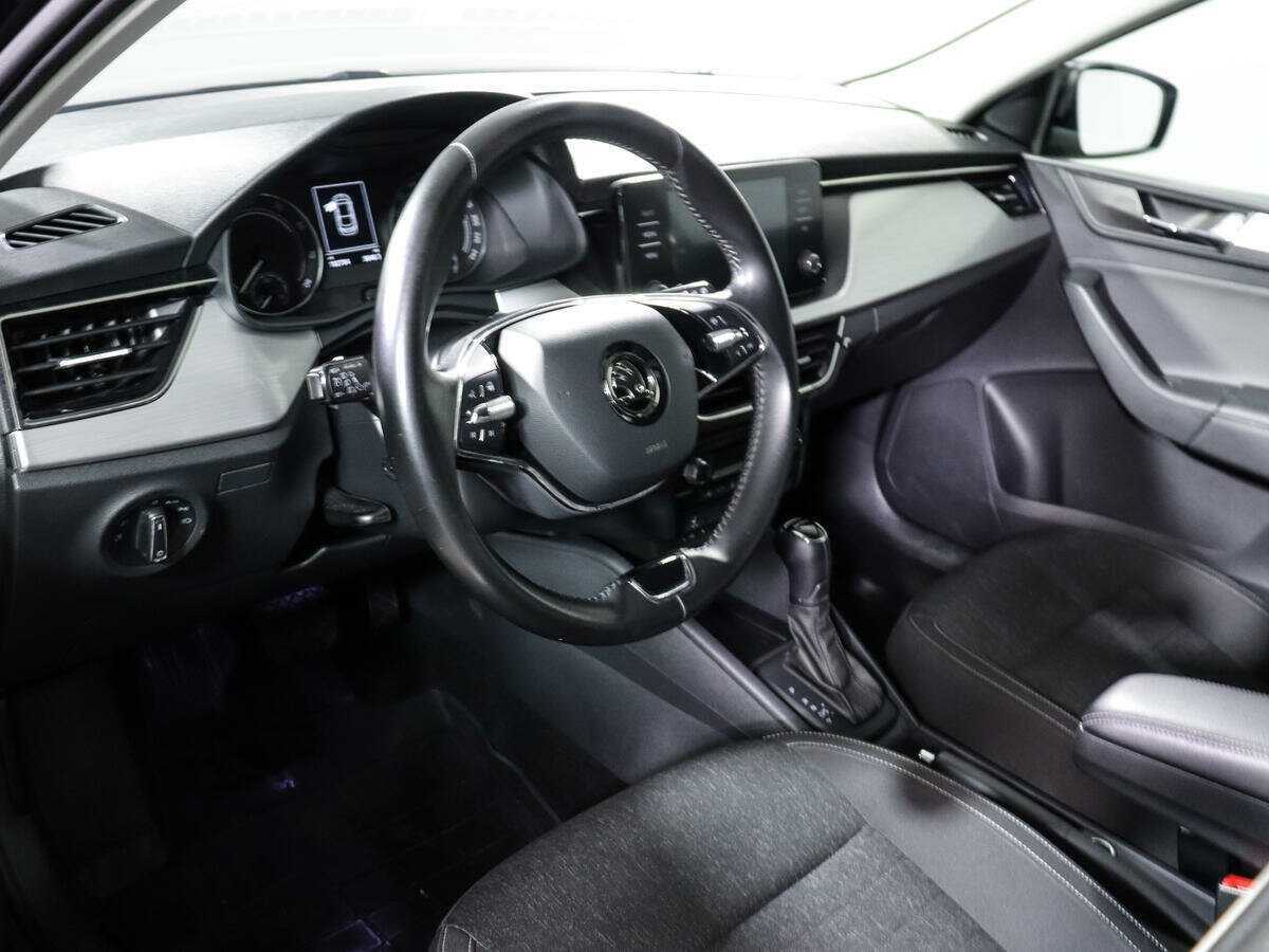 Skoda Rapid с пробегом — 2020 год. Фото: #11