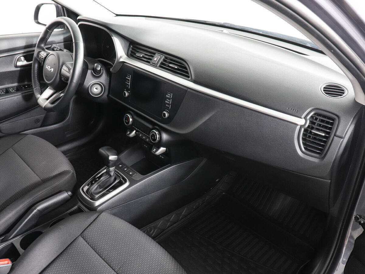 Kia Rio с пробегом — 2022 год. Фото: #9