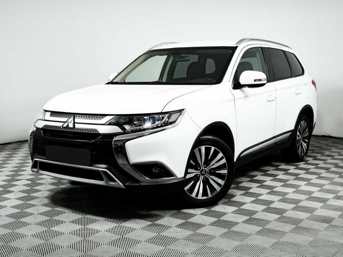 Mitsubishi Outlander с пробегом — 2019 год. Фото: #0