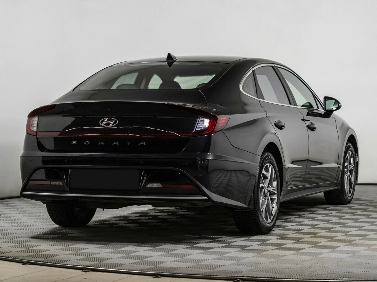 Hyundai Sonata с пробегом — 2020 год. Фото: #3