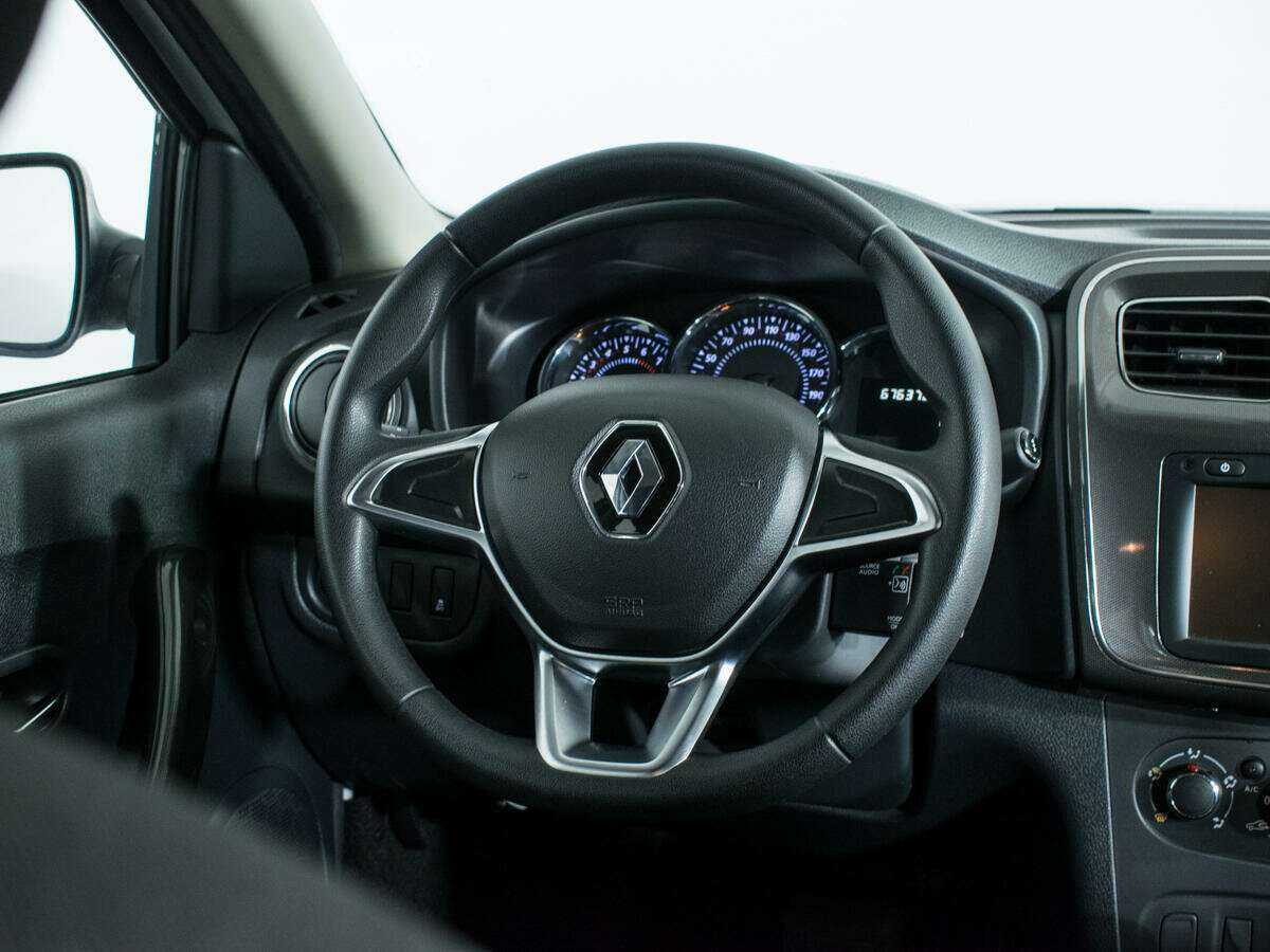Renault Logan с пробегом — 2020 год. Фото: #13