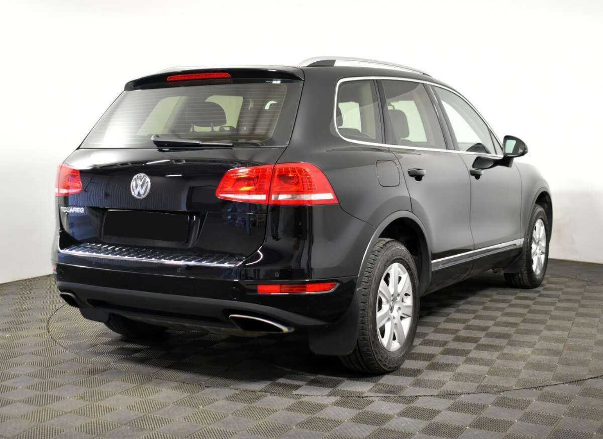 Volkswagen Touareg с пробегом — 2013 год. Фото: #3