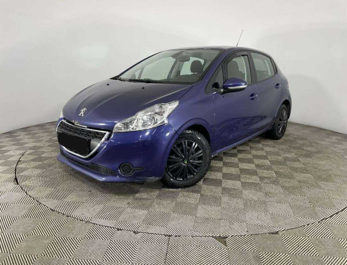 Peugeot 208 с пробегом — 2014 год. Посмотреть фото