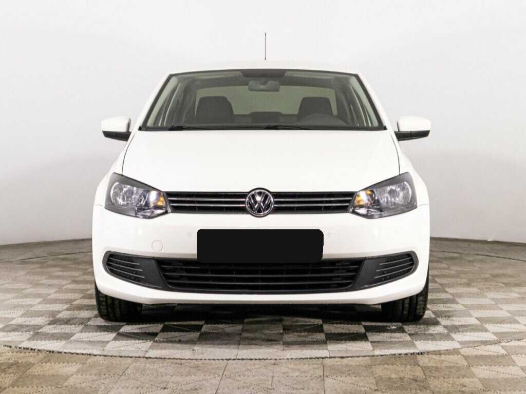Volkswagen Polo с пробегом — 2013 год. Фото: #1