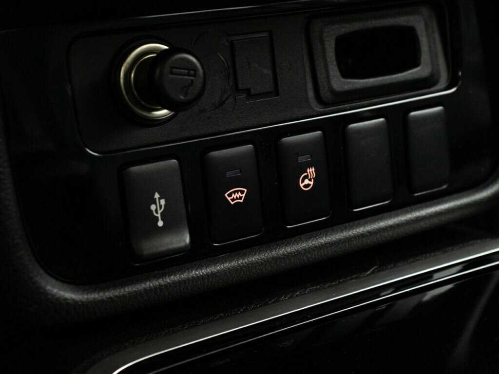 Mitsubishi Outlander с пробегом — 2020 год. Фото: #18