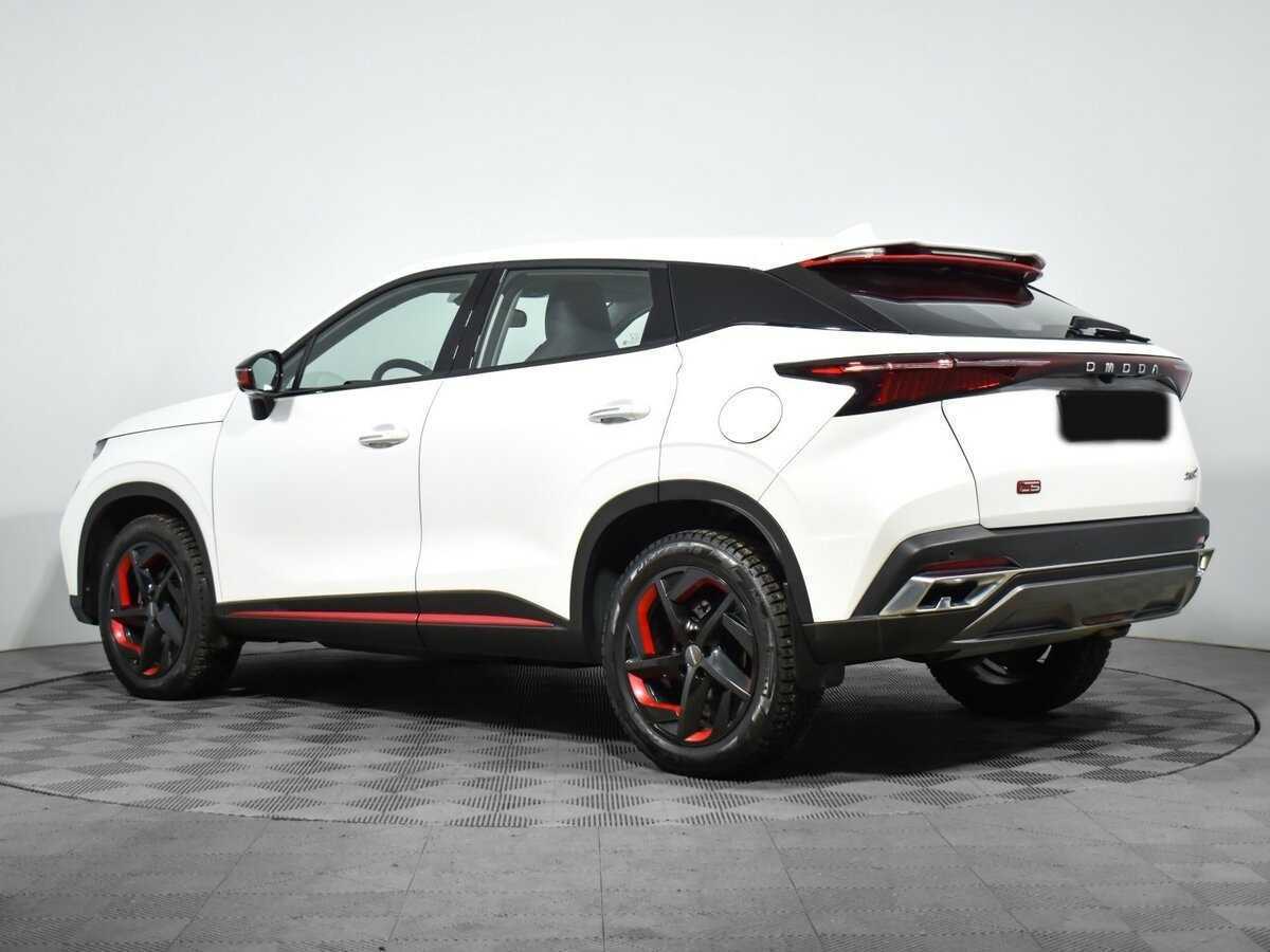 OMODA C5 с пробегом — 2023 год. Фото: #6