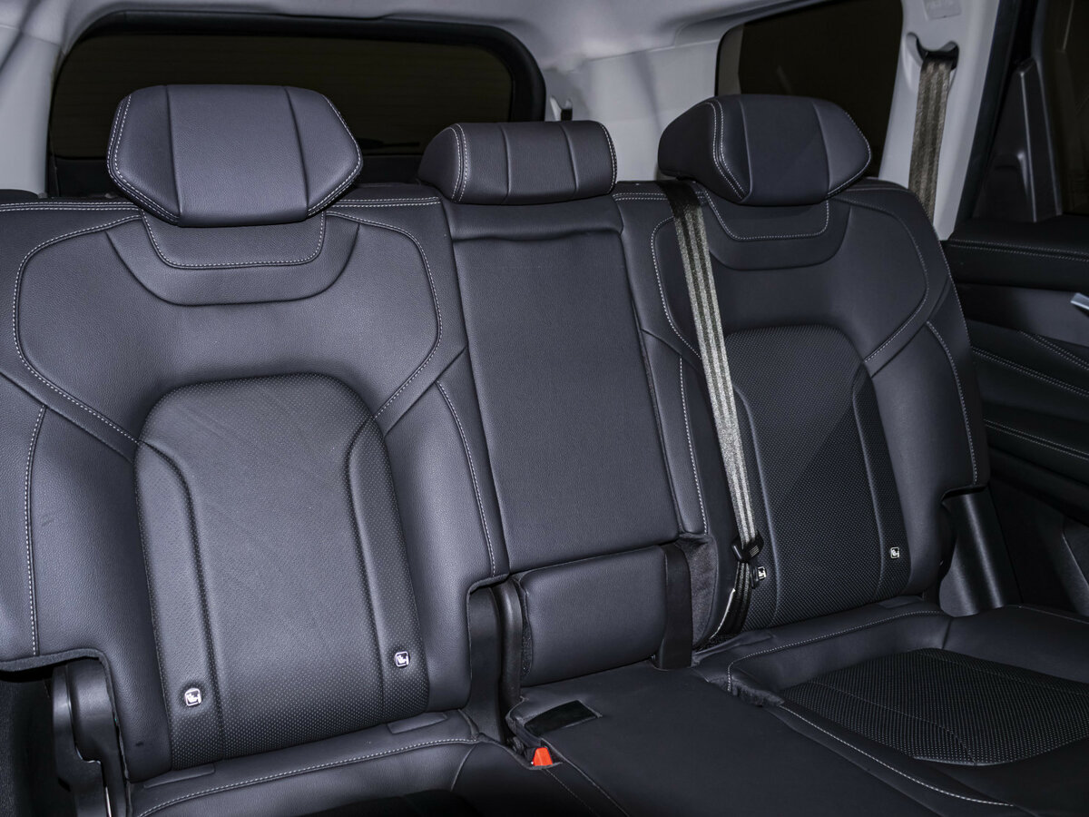 EXEED VX с пробегом — 2023 год. Фото: #12