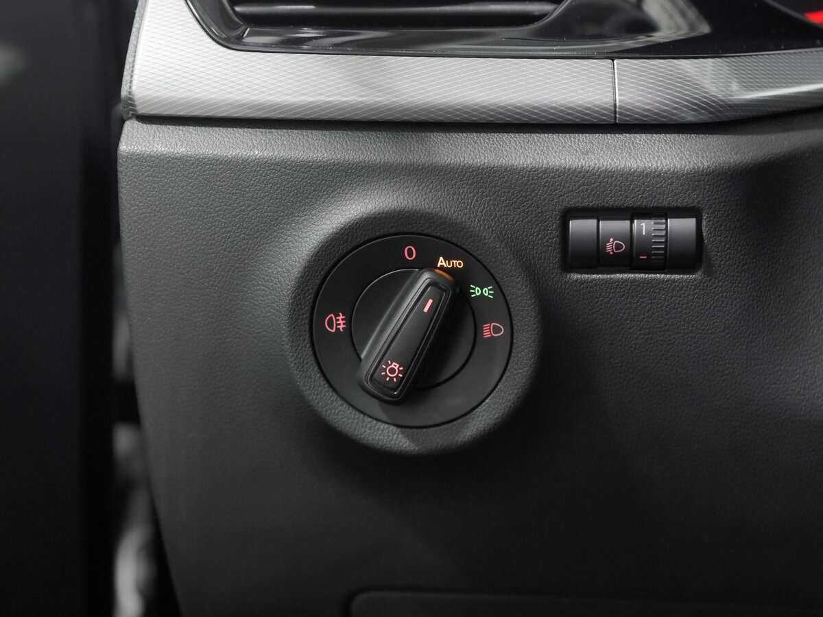 Volkswagen Polo с пробегом — 2021 год. Фото: #10