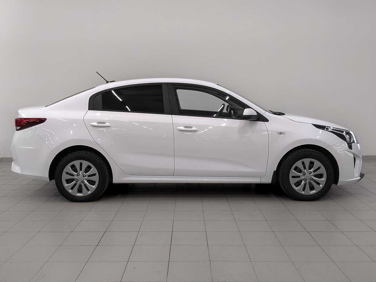 Kia Rio с пробегом — 2021 год. Фото: #3