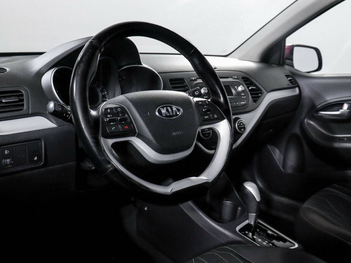 Kia Picanto с пробегом — 2015 год. Фото: #10
