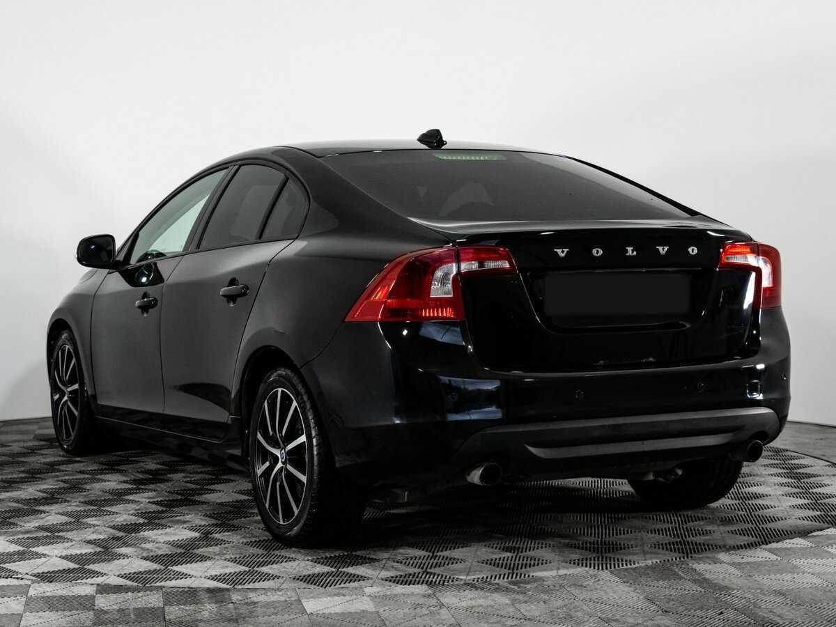 Volvo S60 с пробегом — 2012 год. Фото: #5