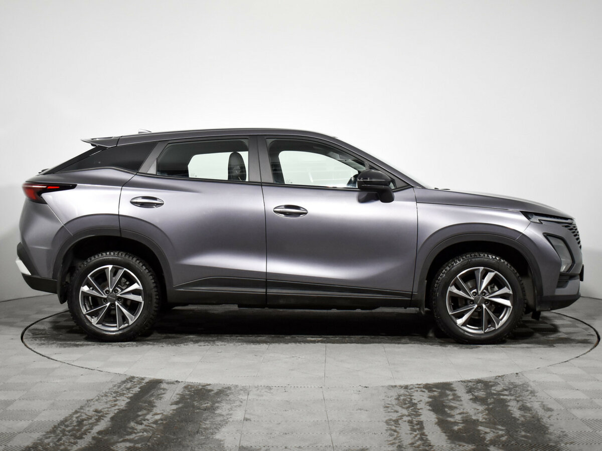 OMODA C5 с пробегом — 2024 год. Фото: #3