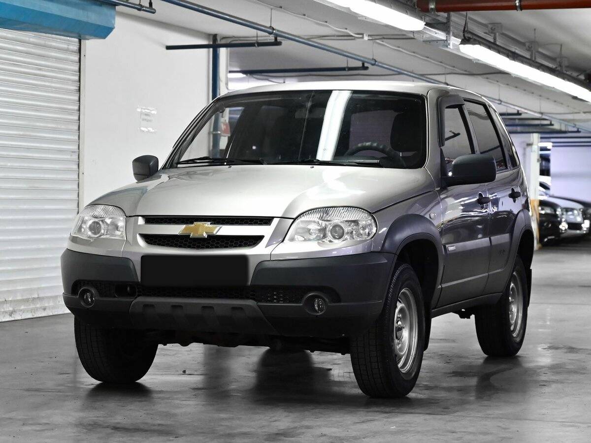 Chevrolet Niva с пробегом — 2014 год. Посмотреть фото