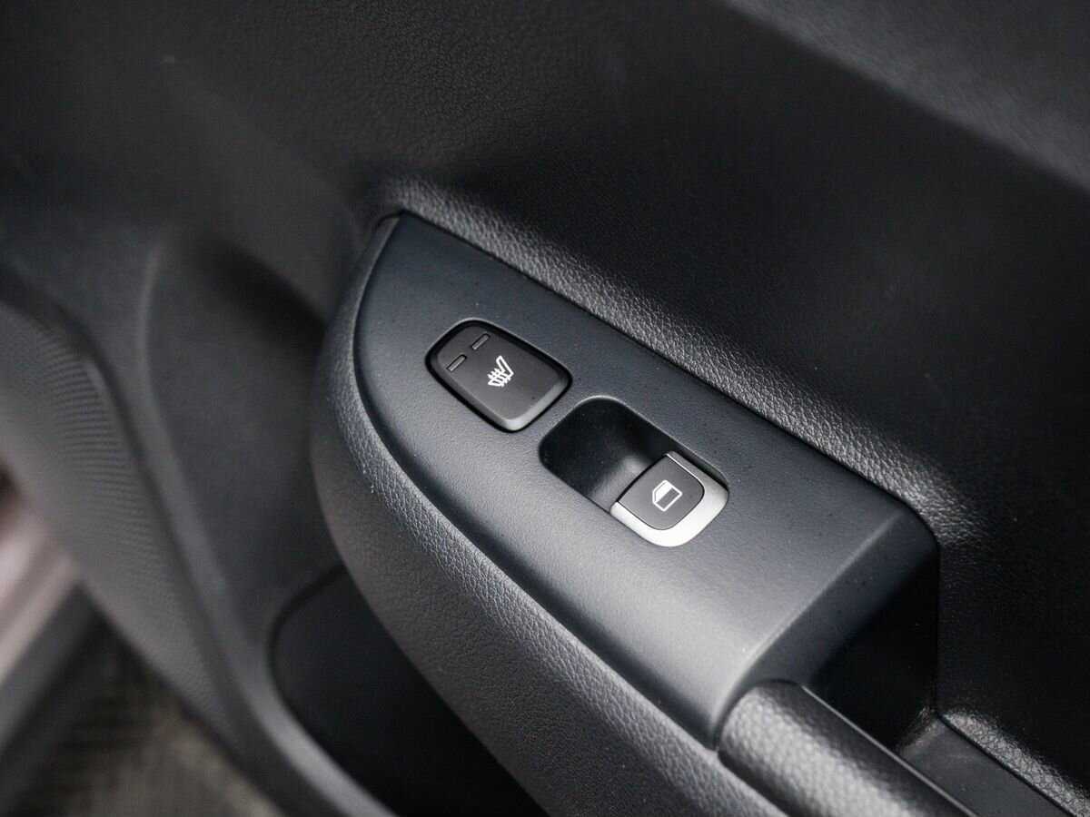 Kia Rio с пробегом — 2020 год. Фото: #10