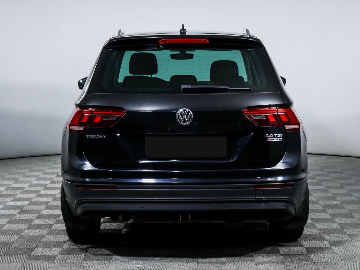 Volkswagen Tiguan с пробегом — 2017 год. Фото: #4