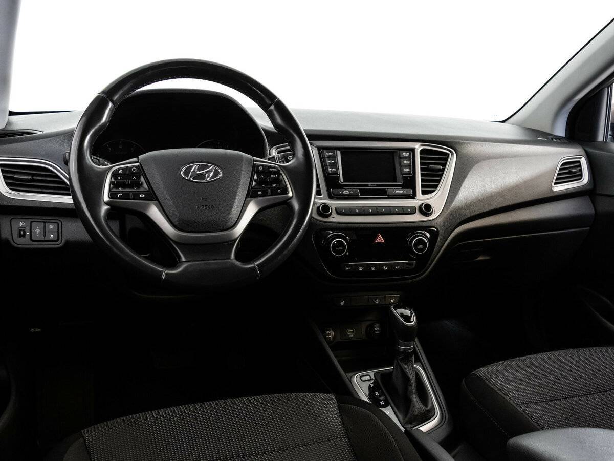 Hyundai Solaris с пробегом — 2019 год. Фото: #10