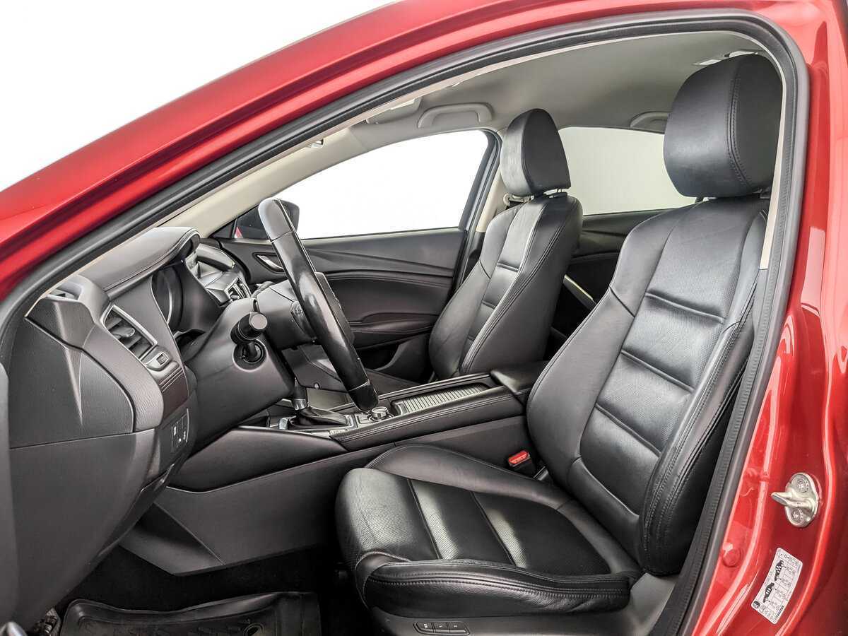 Mazda 6 с пробегом — 2017 год. Фото: #15